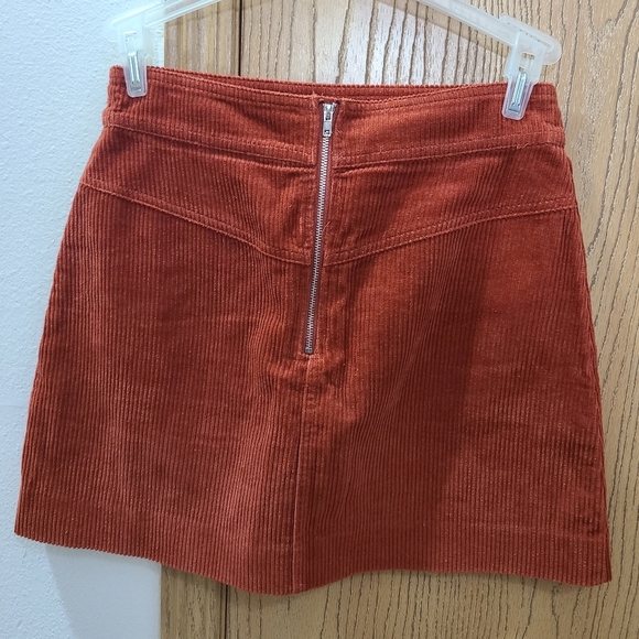 Timing Brand Burnt Orange Corduroy Pocket Exposed Zipper Mini Skirt - Picture 2 of 3